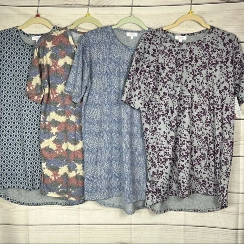 Lularoe set of 4 Patrick t shirts unsex size S NWT